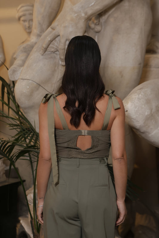TOP PIZZO CON FIOCCHETTI AURORA MILITARE