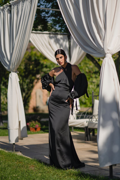 MORENA NERO